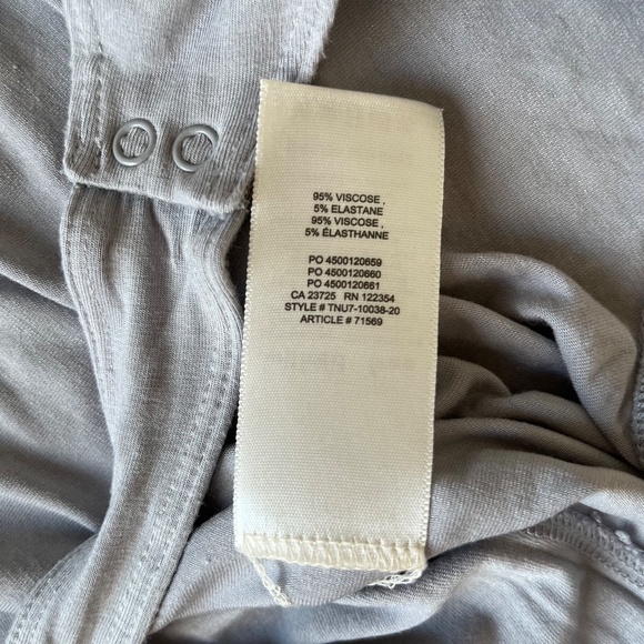 Aritzia Wilfred Free⎜BABY TEE BODYSUIT⎜MARBLE GREY - Picture 10 of 13